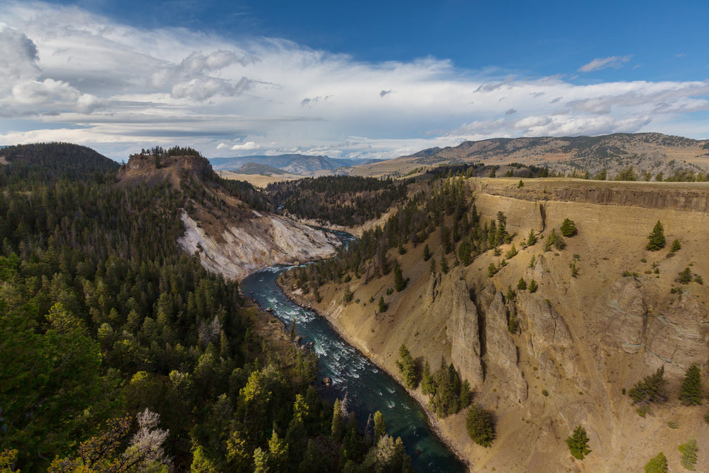 Yellowstone Hiking Checklist Essentials