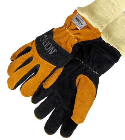 Lion Essentials COMMANDER Glove